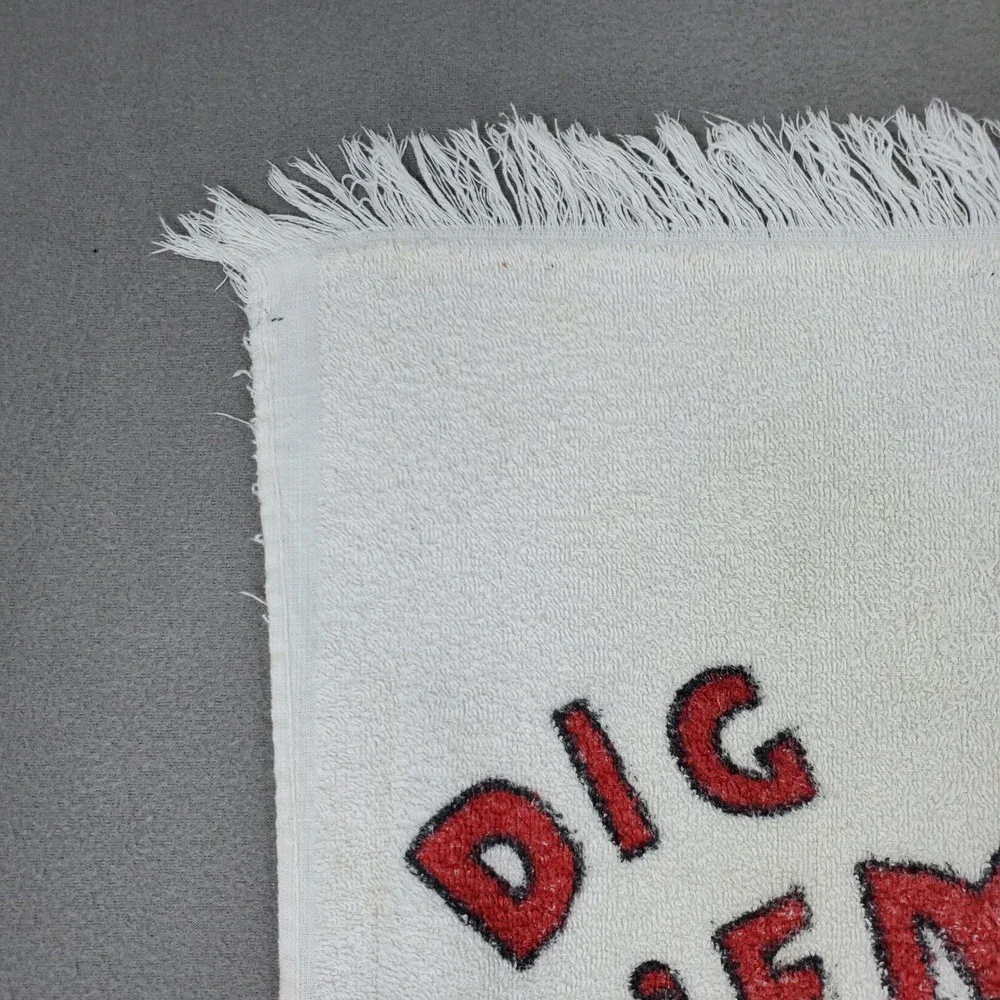 Kellogg Company Dig Em Frog Beach Towel White Vintage 1980s Honey Smacks Mascot